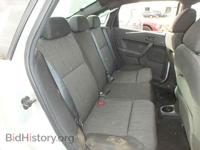 2011 FORD FOCUS - VIN: 1FAHP3FN4BW146197 - Фото 6