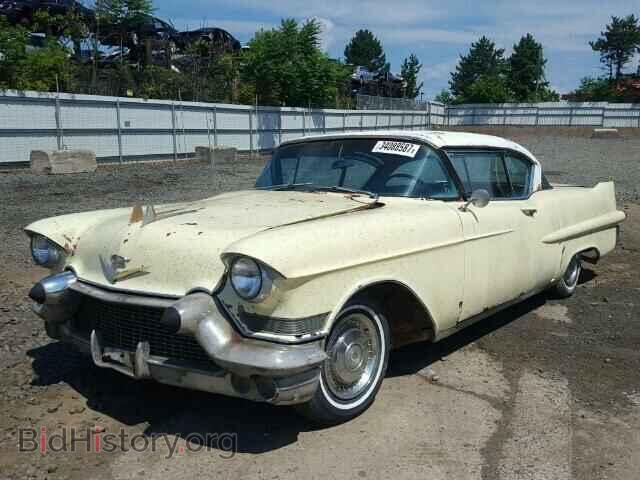 1957 CADILLAC DEVILLE - VIN: 5762014692 - Photo 2
