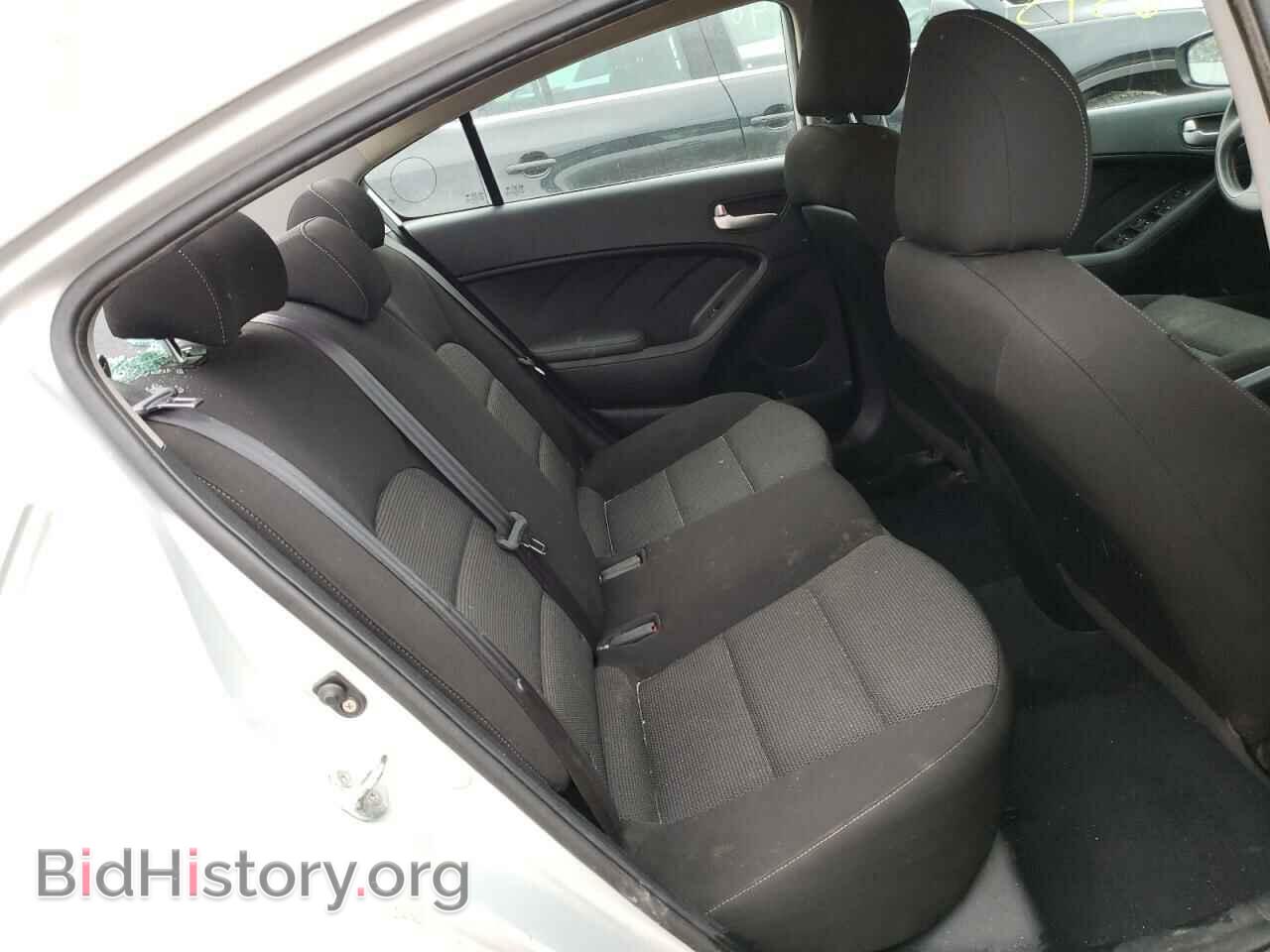 2017 KIA FORTE - VIN: 3KPFK4A72HE043992 - Фото 6