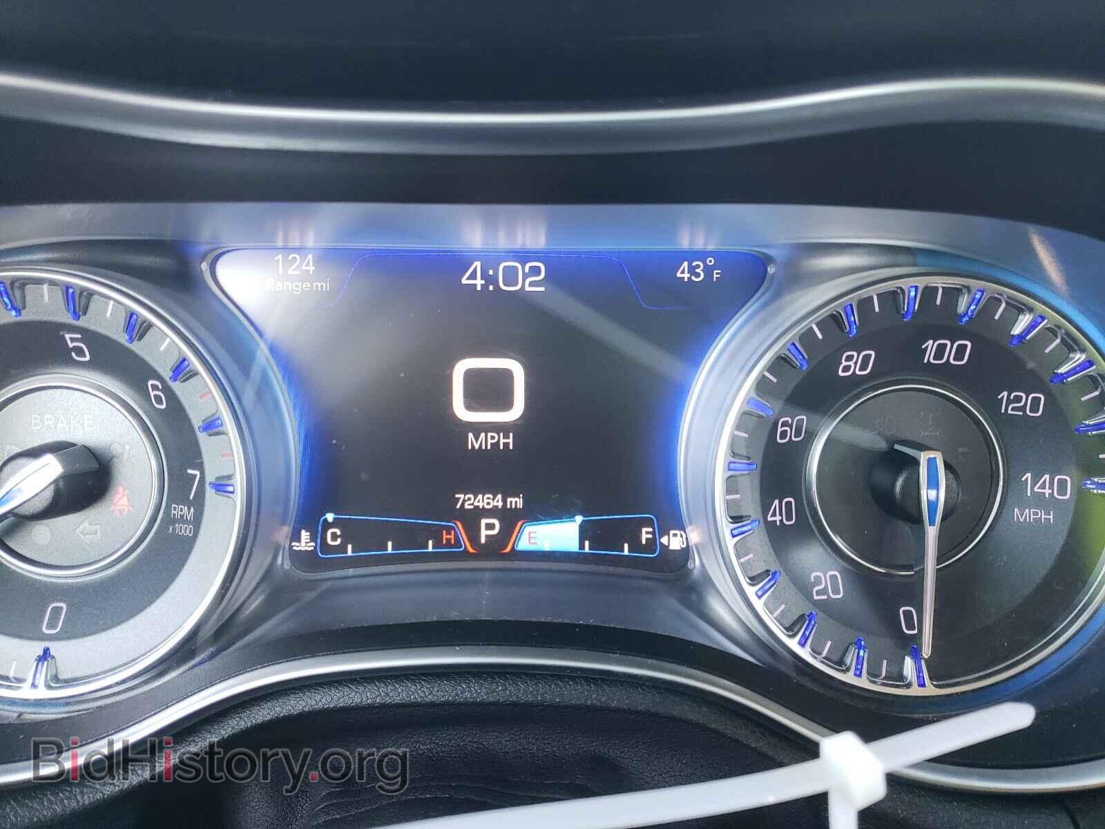 2017 CHRYSLER 300 - VIN: 2C3CCAEG9HH564676 - Фото 6