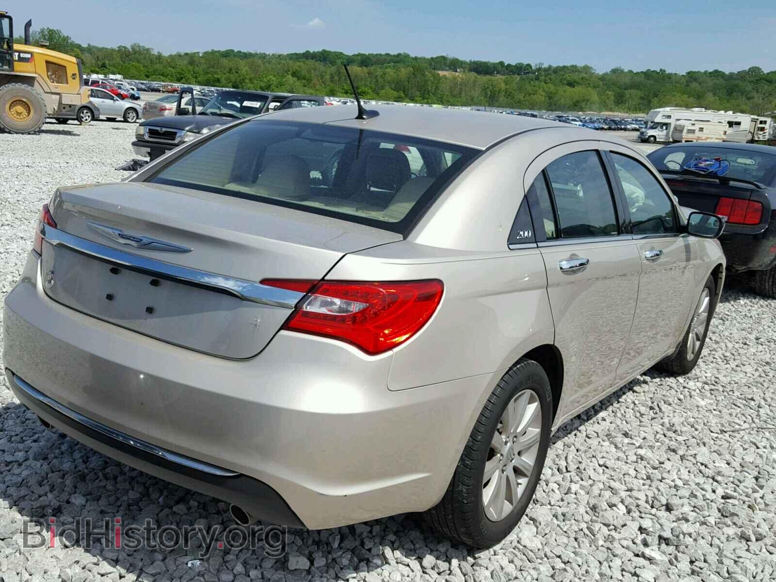 2013 CHRYSLER 200 - VIN: 1C3CCBCG3DN724254 - Photo 4