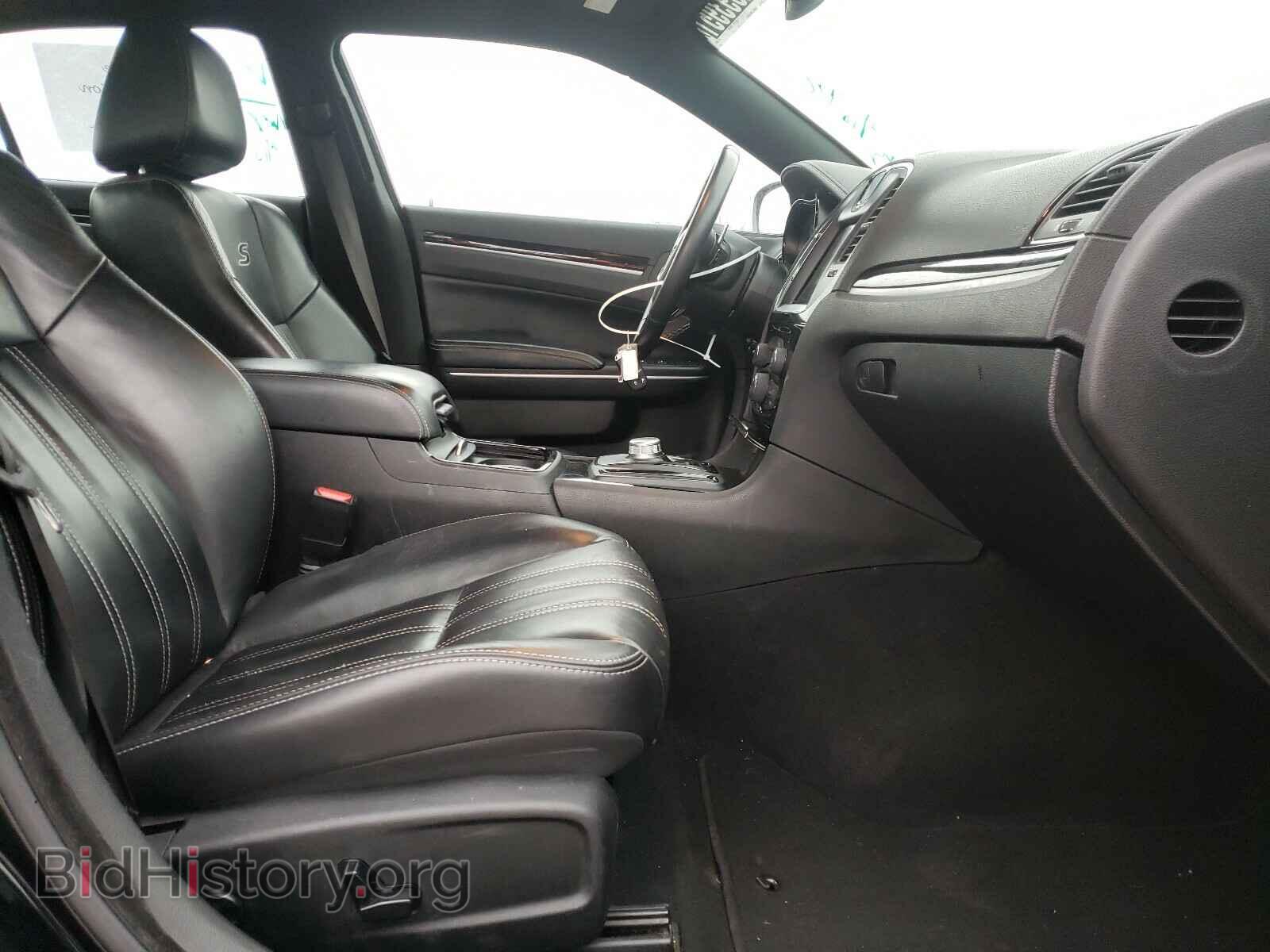 2019 CHRYSLER 300 - VIN: 2C3CCAGG3KH648965 - Фото 5