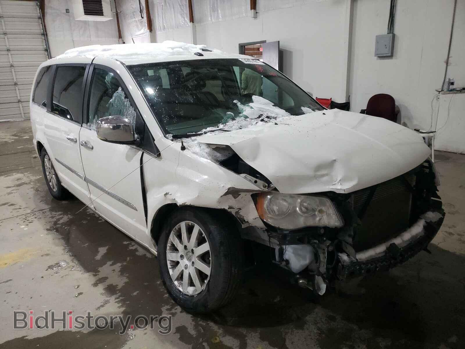 Photo 2A4RR8DG2BR634609 - CHRYSLER MINIVAN 2011