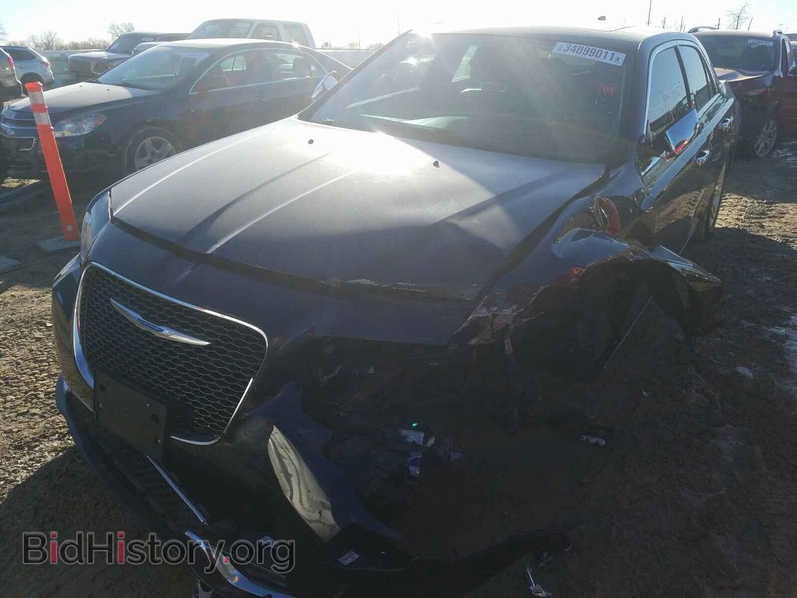2017 CHRYSLER 300 - VIN: 2C3CCAEG1HH663038 - Фото 2