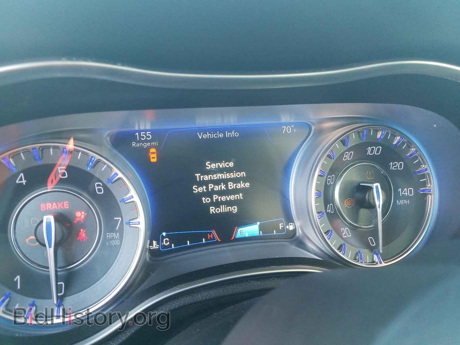 2017 CHRYSLER 300 - VIN: 2C3CCAEG1HH663038 - Фото 8