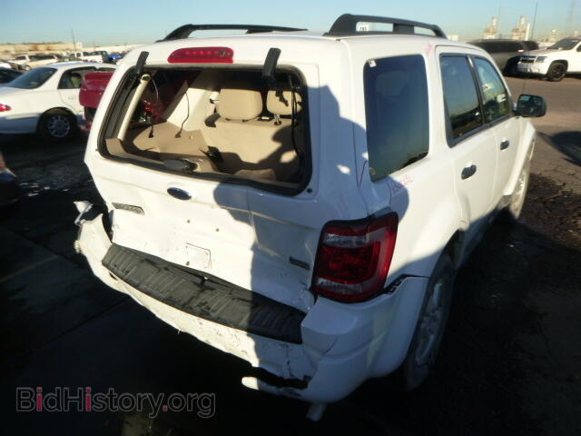 2011 FORD ESCAPE - VIN: 1FMCU9DG4BKC05756 - Фото 4