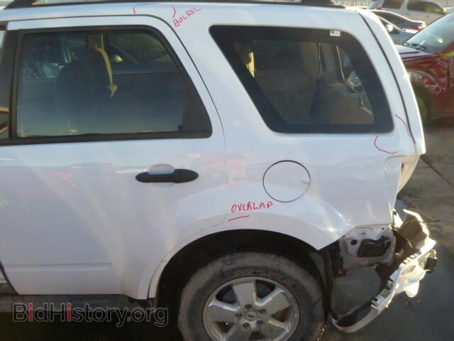 2011 FORD ESCAPE - VIN: 1FMCU9DG4BKC05756 - Фото 9