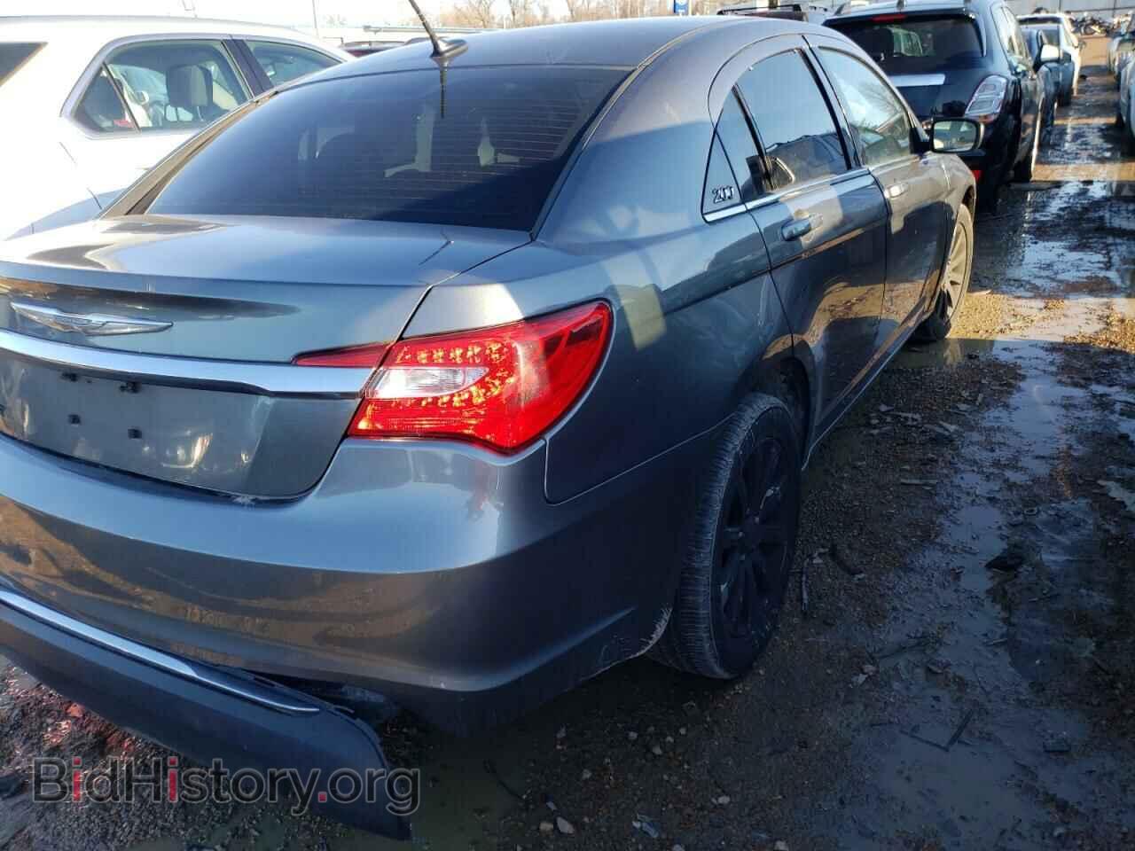 2013 CHRYSLER 200 - VIN: 1C3CCBBB5DN505883 - Фото 4