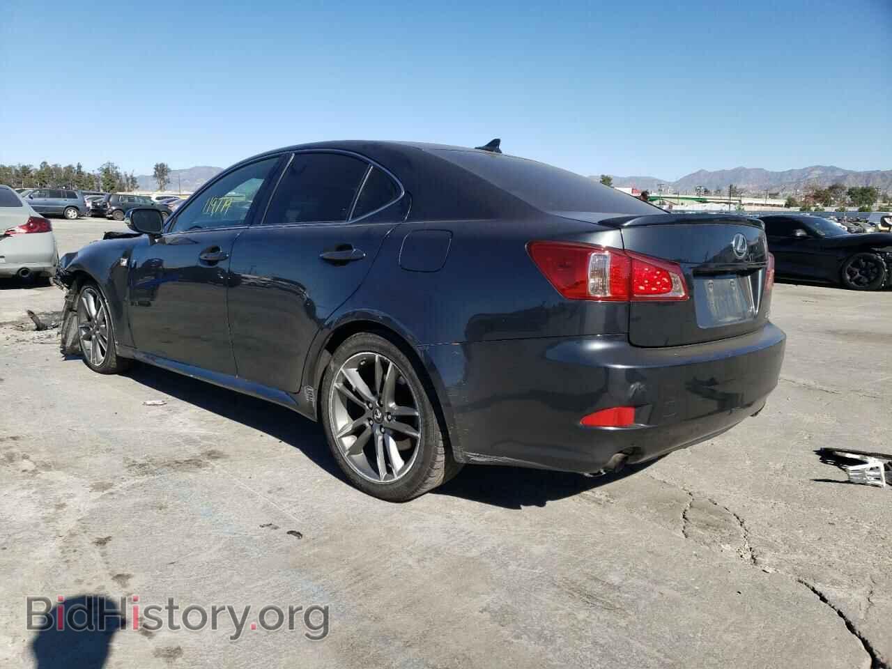 2011 LEXUS IS - VIN: JTHBF5C24B5137044 - Photo 3