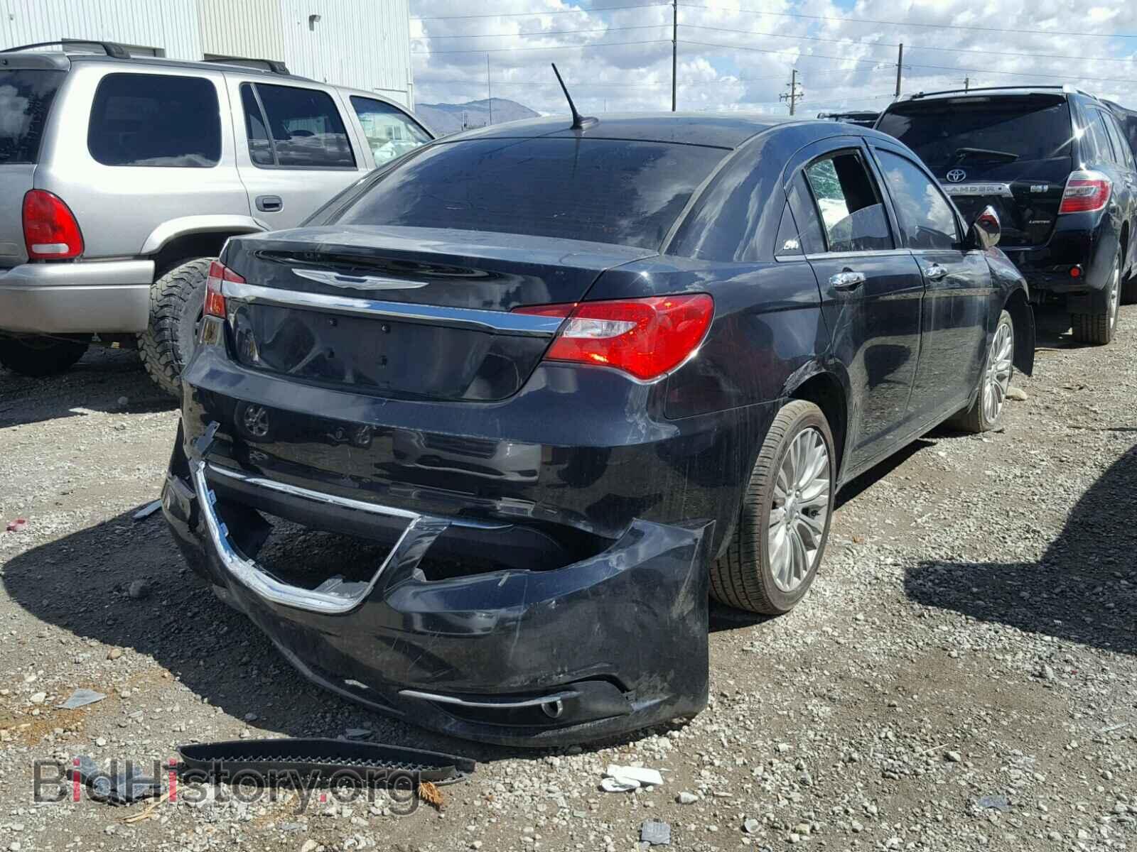 2012 CHRYSLER 200 - VIN: 1C3CCBCB4CN328689 - Фото 4