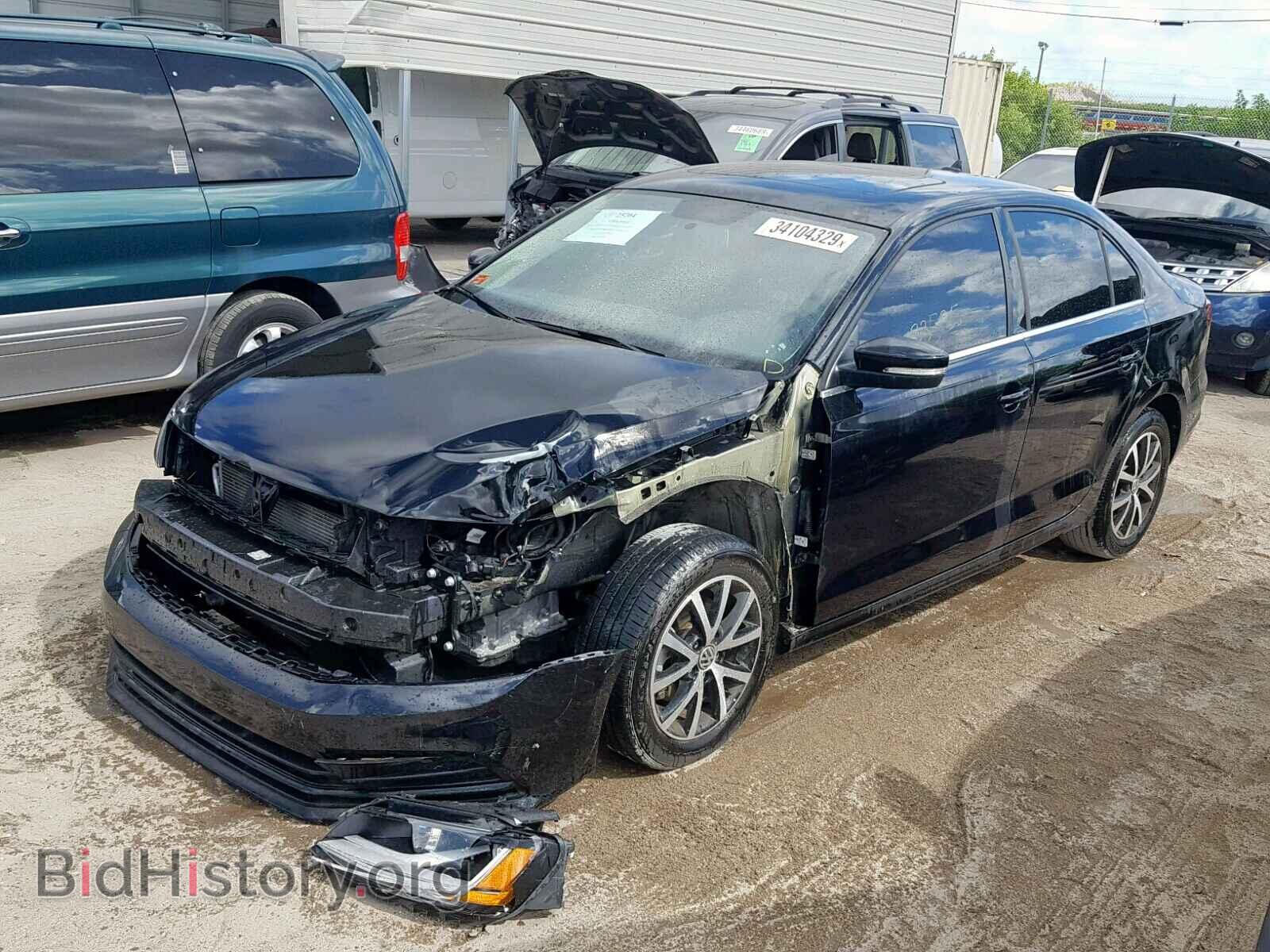 2017 VOLKSWAGEN JETTA - VIN: 3VWDB7AJ9HM235806 - Фото 2