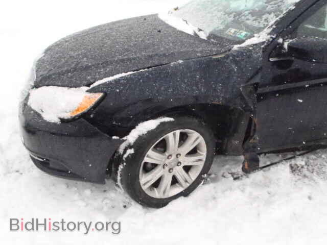 2012 CHRYSLER 200 - VIN: 1C3CCBBB1CN172855 - Фото 9
