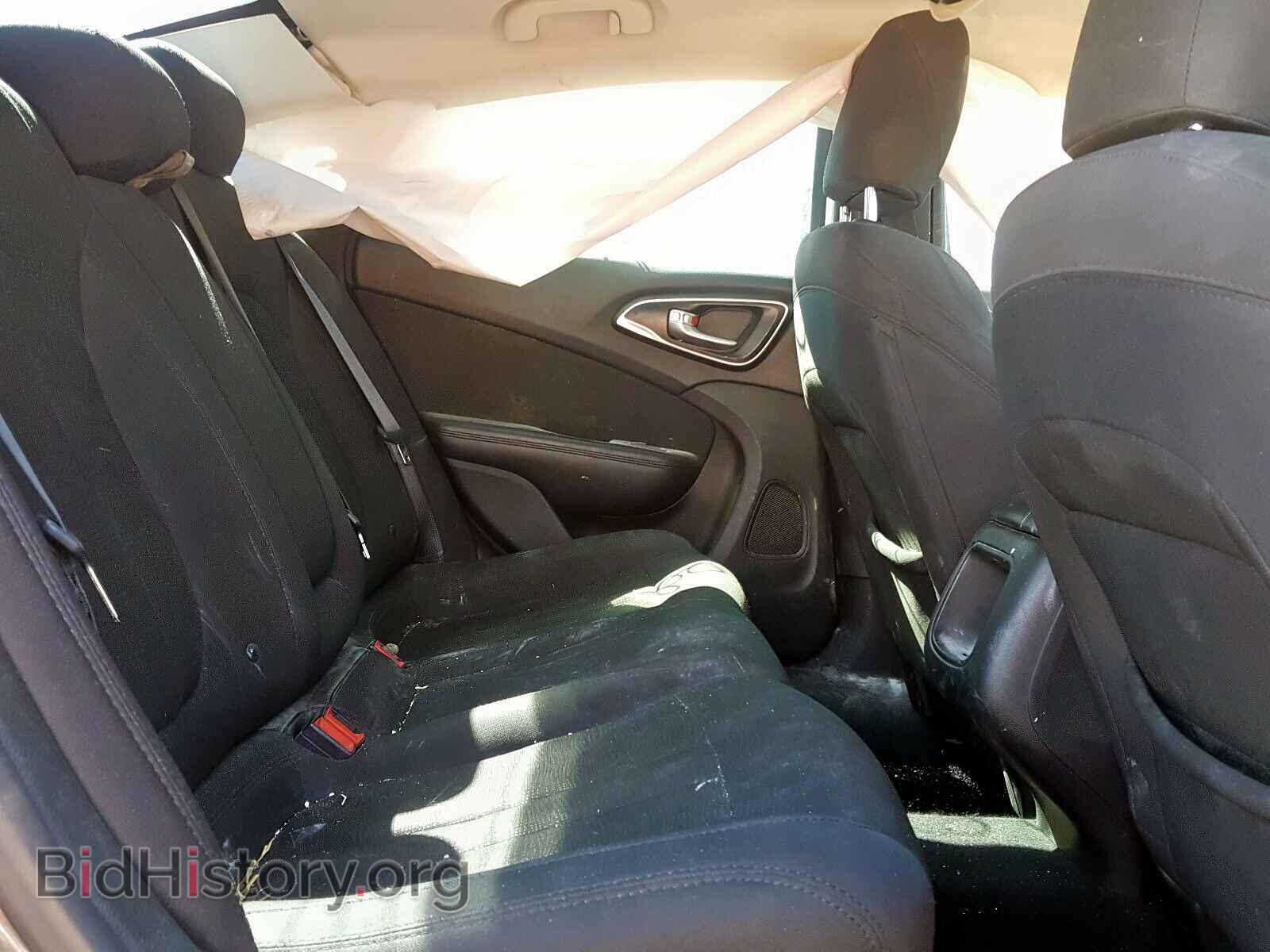 2015 CHRYSLER 200 - VIN: 1C3CCCAB0FN747412 - Фото 6