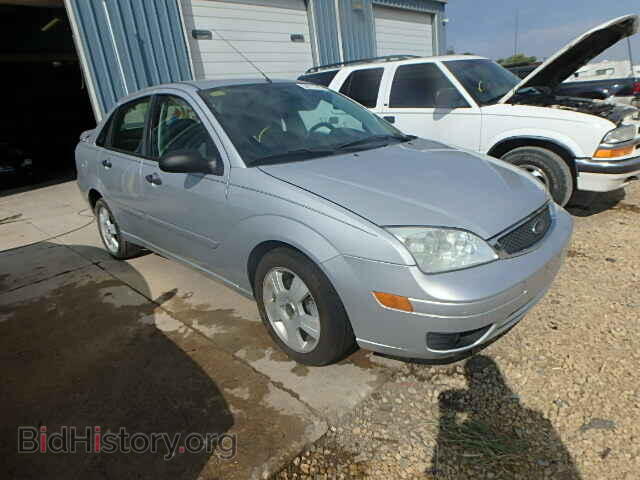 Photo 1FAFP34N77W181625 - FORD FOCUS 2007