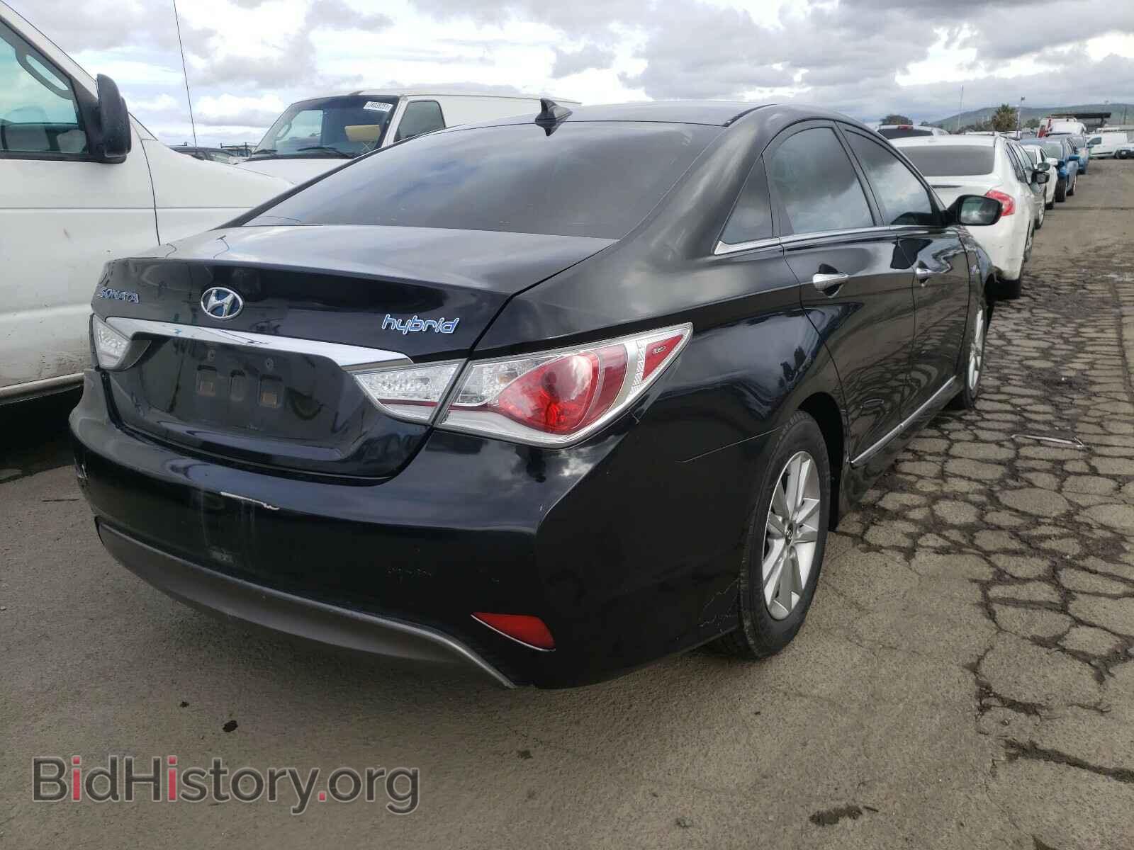 2012 HYUNDAI SONATA - VIN: KMHEC4A45CA055799 - Photo 4