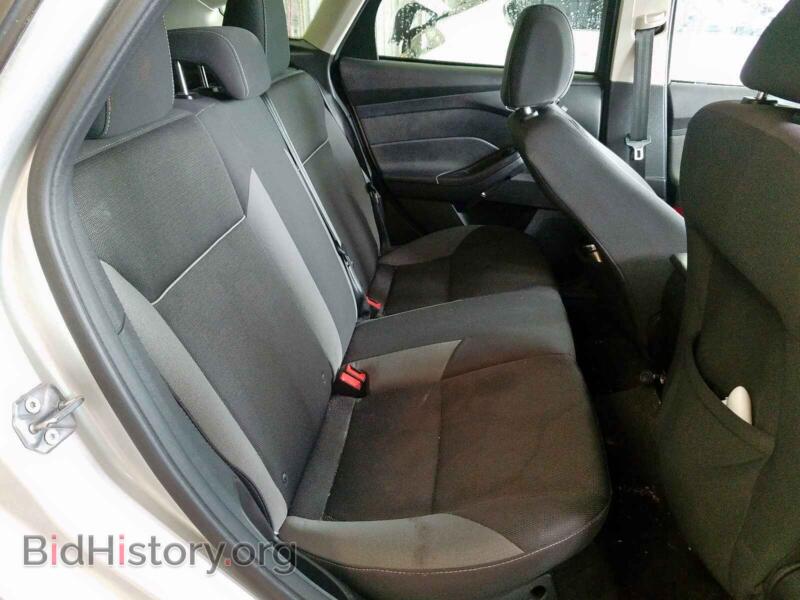 2013 Ford FOCUS (VIN 1FADP3K21DL184789) — фото 6 из 10