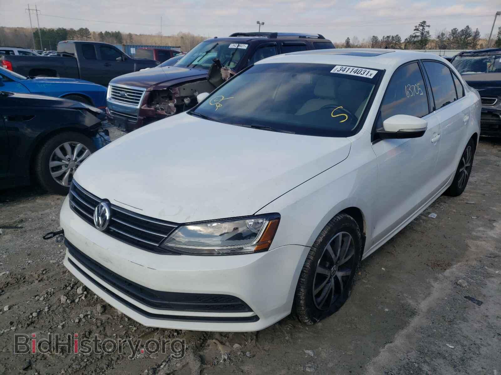 2017 VOLKSWAGEN JETTA - VIN: 3VWDB7AJ2HM242435 - Фото 2