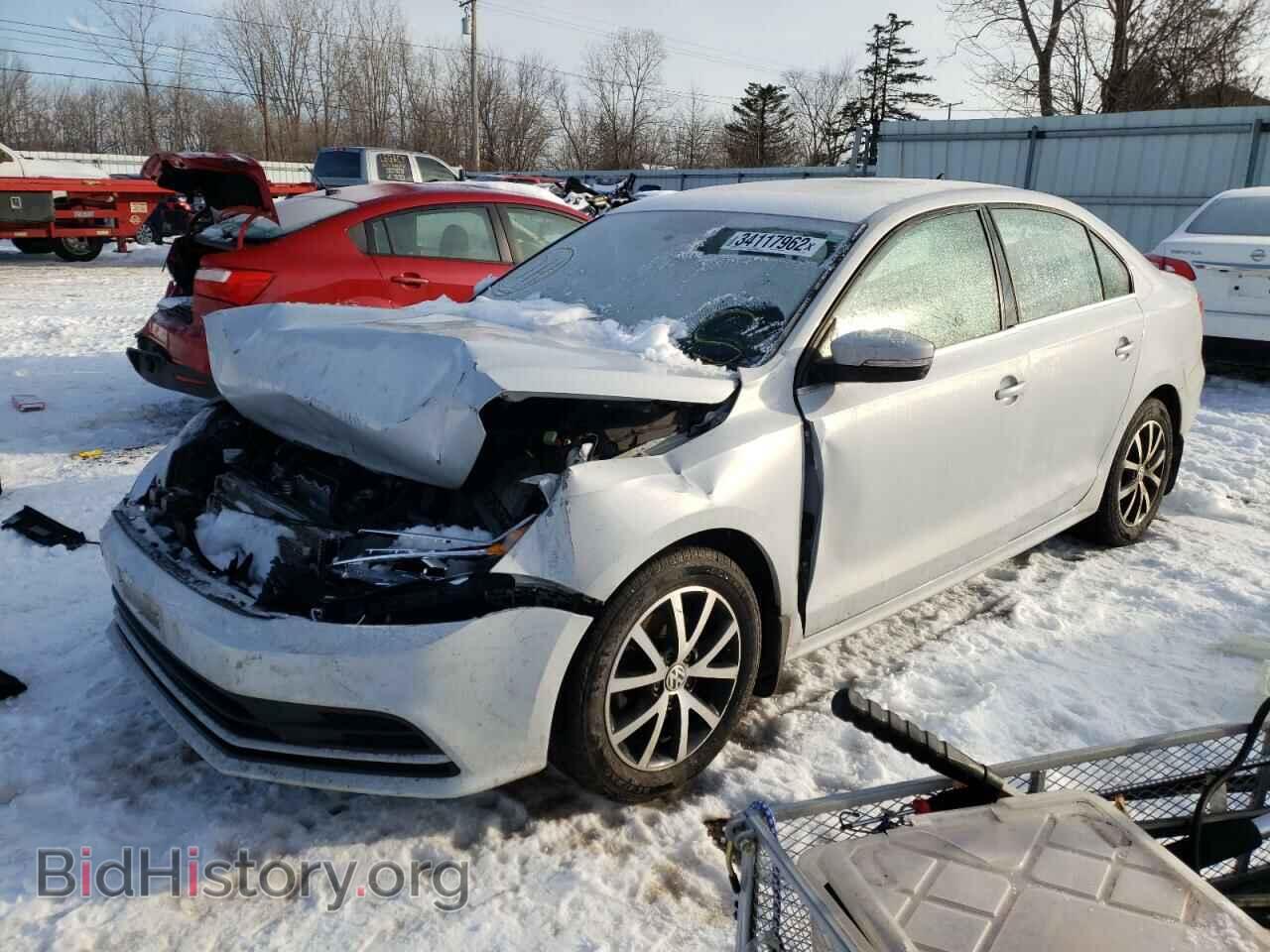 2017 VOLKSWAGEN JETTA - VIN: 3VWDB7AJXHM233305 - Фото 2