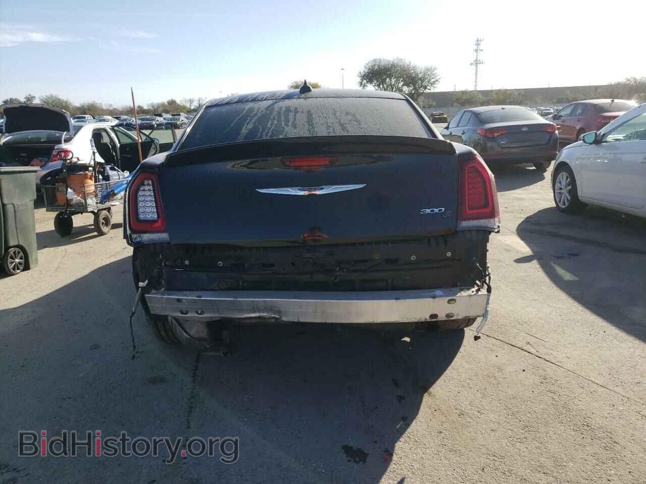 2015 CHRYSLER 300 - VIN: 2C3CCABG5FH743220 - Фото 9