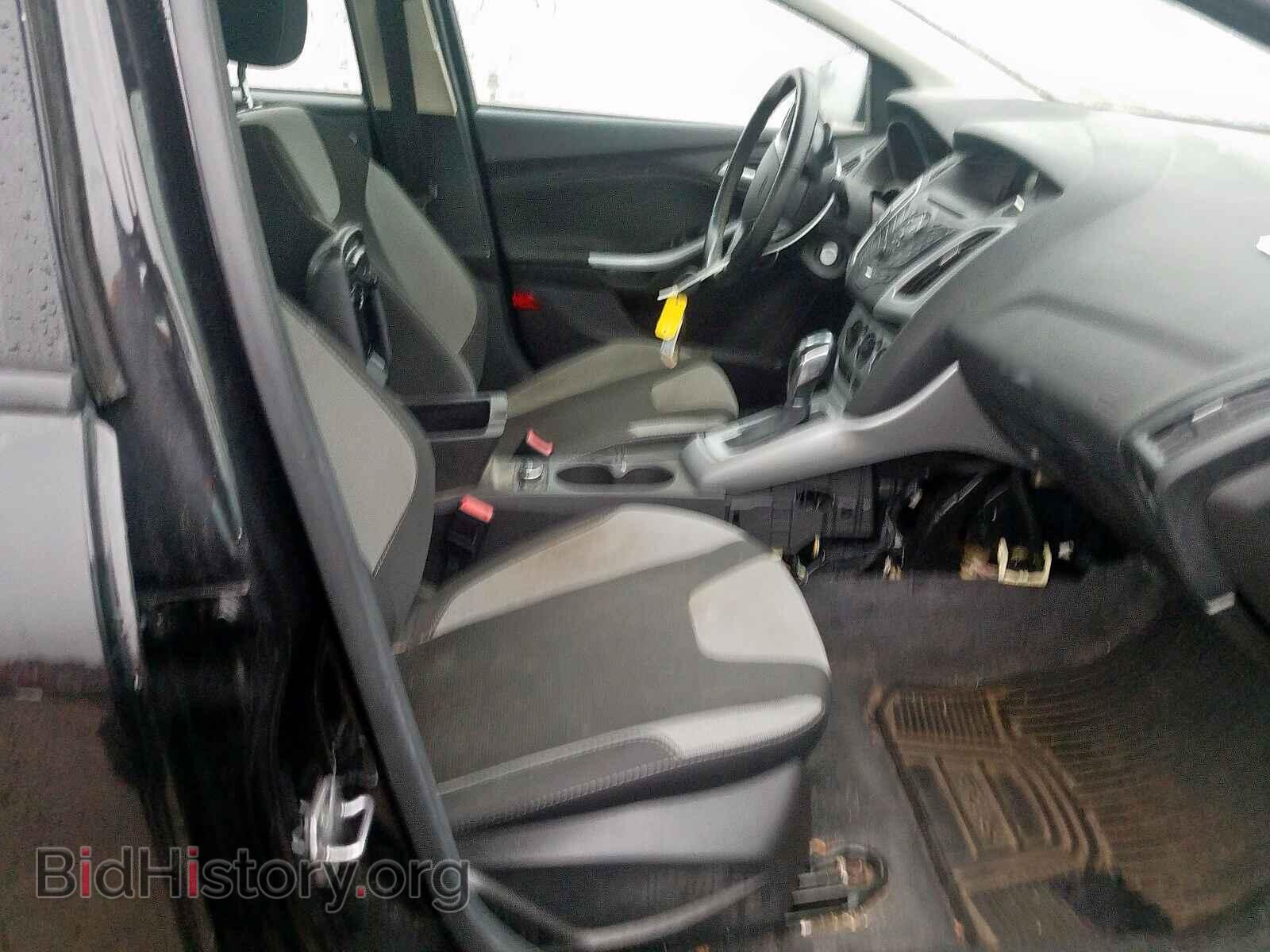 2012 FORD FOCUS - VIN: 1FAHP3F24CL323811 - Photo 5