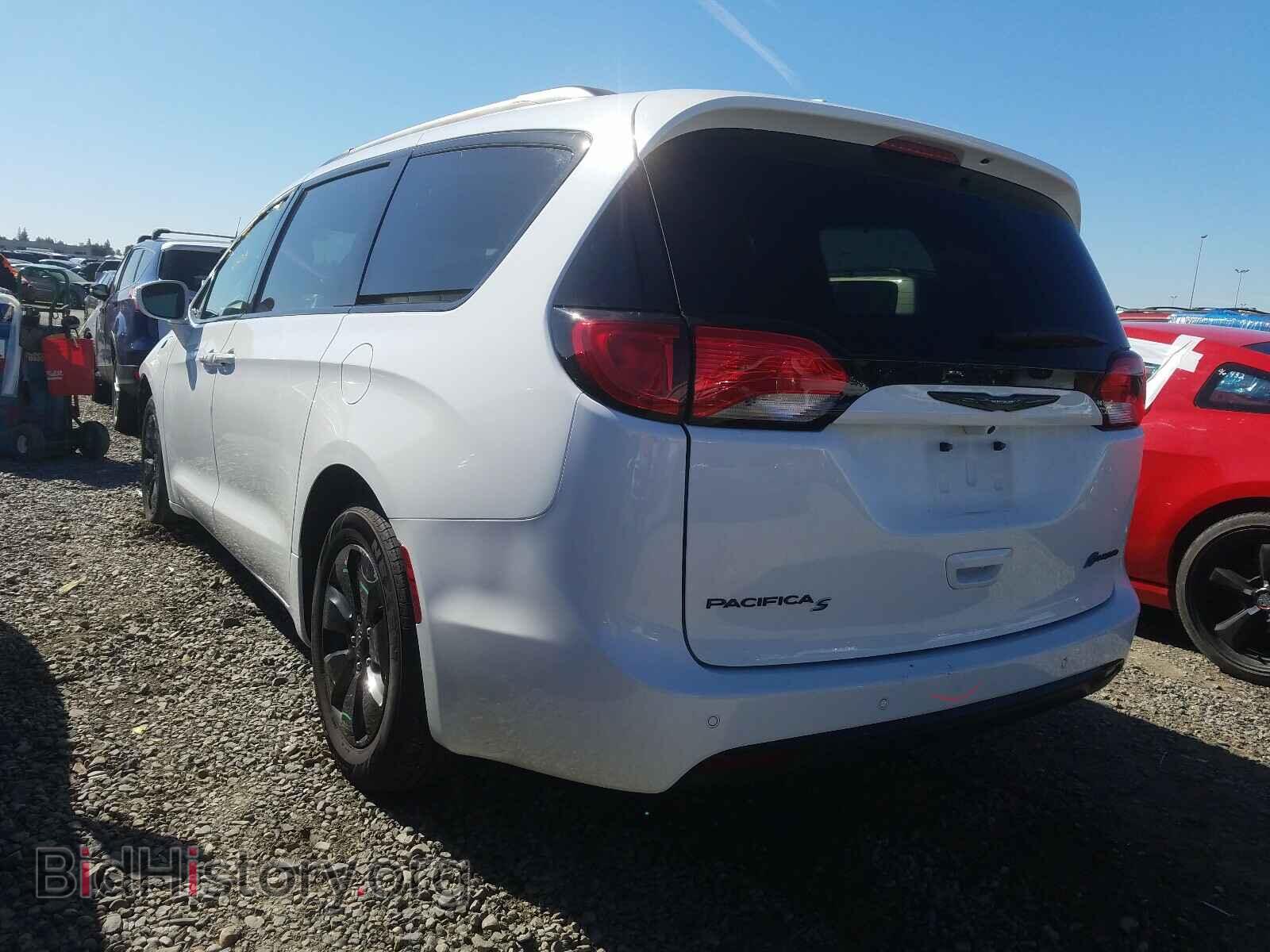 2019 CHRYSLER PACIFICA - VIN: 2C4RC1L77KR734169 - Фото 3