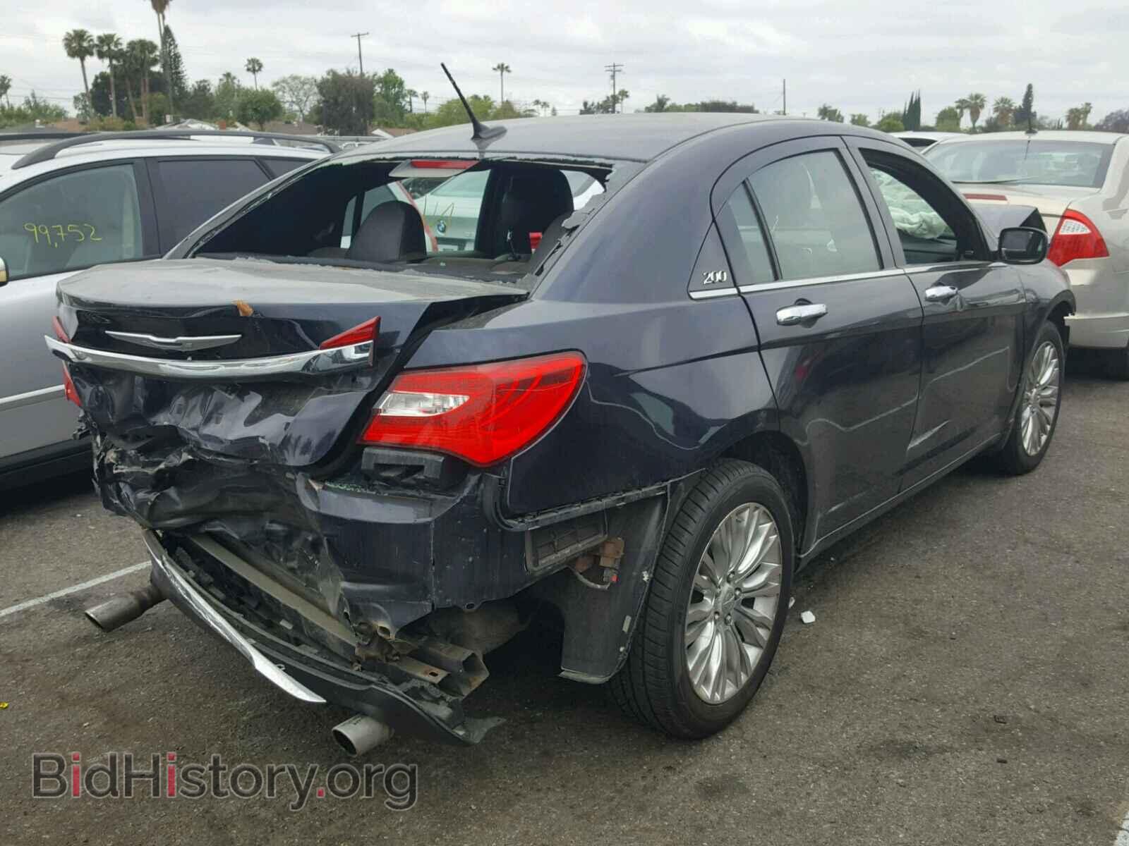 2011 CHRYSLER 200 - VIN: 1C3BC2FG5BN594840 - Фото 4
