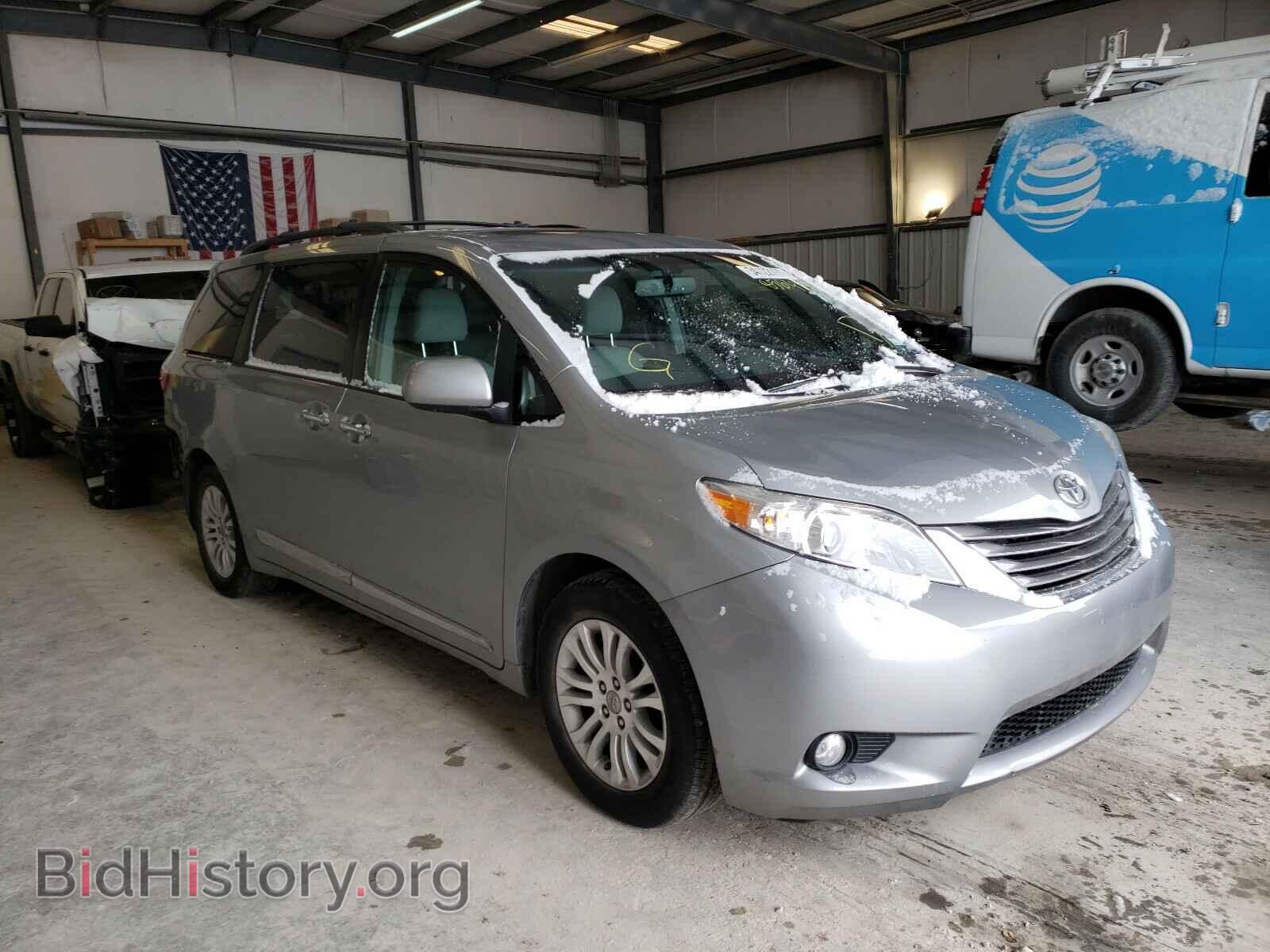 Photo 5TDYZ3DC5HS856496 - TOYOTA SIENNA 2017