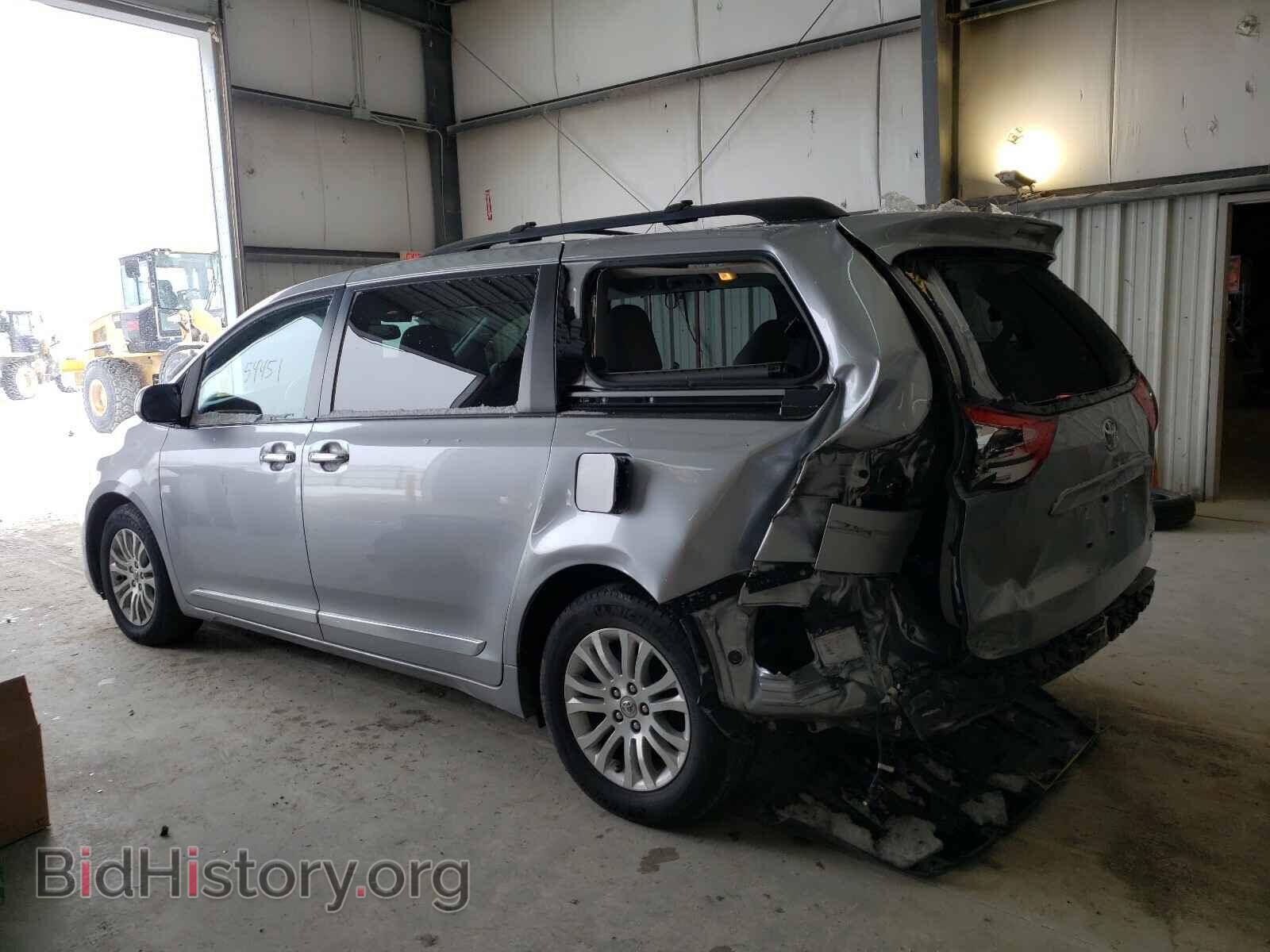 2017 TOYOTA SIENNA - VIN: 5TDYZ3DC5HS856496 - Фото 3