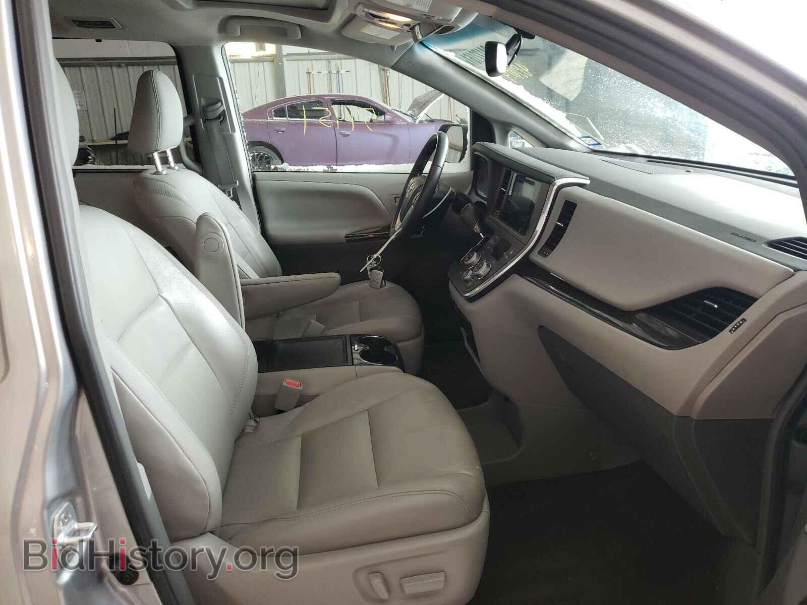 2017 TOYOTA SIENNA - VIN: 5TDYZ3DC5HS856496 - Фото 5
