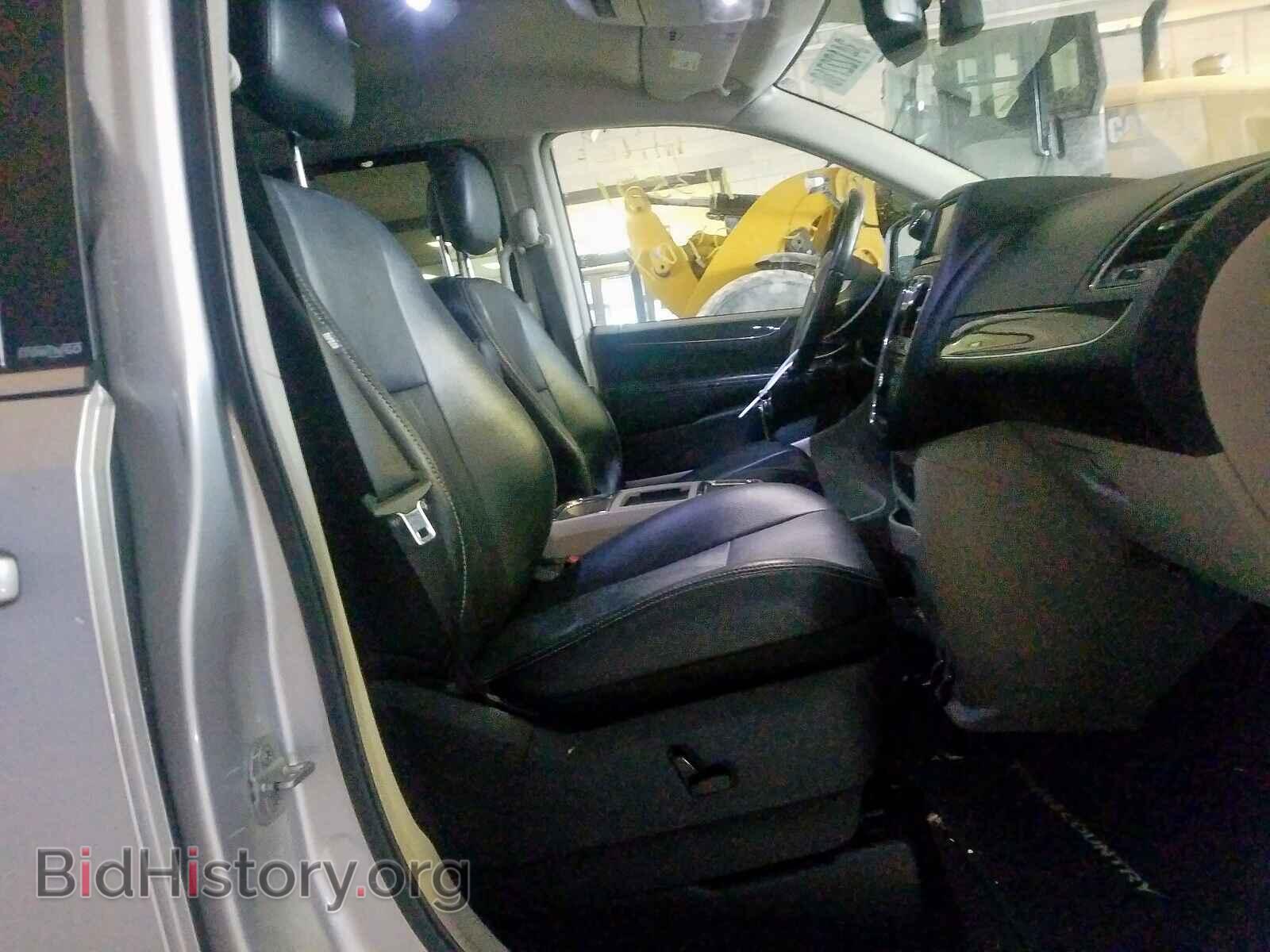 2011 CHRYSLER MINIVAN - VIN: 2A4RR8DGXBR760118 - Фото 5