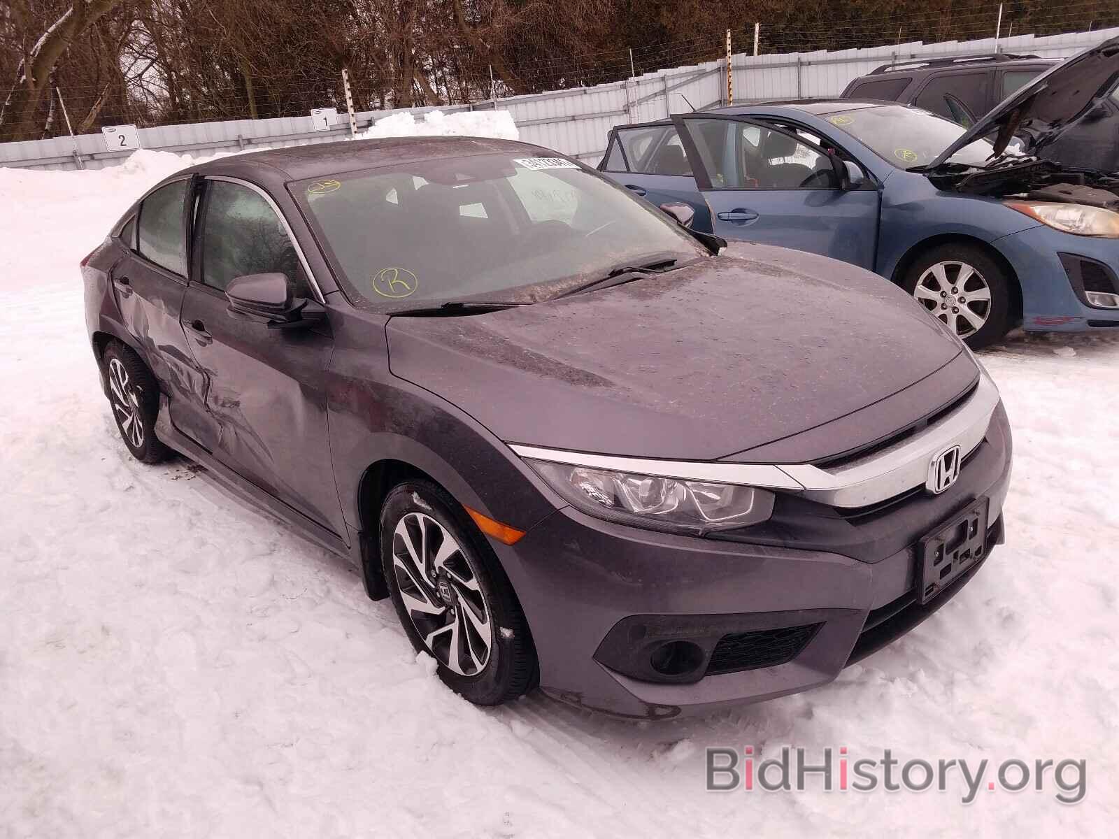 Photo 2HGFC2F81JH022582 - HONDA CIVIC 2018