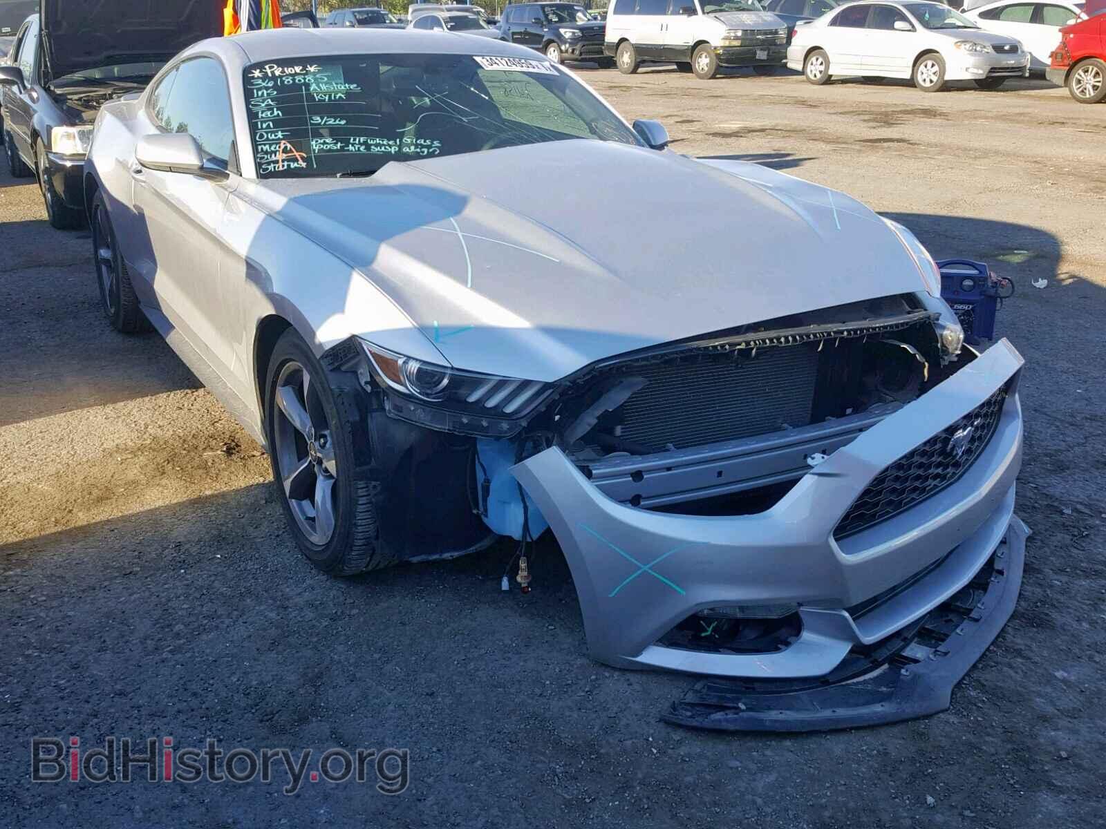 Photo 1FA6P8AM8F5376212 - FORD MUSTANG 2015