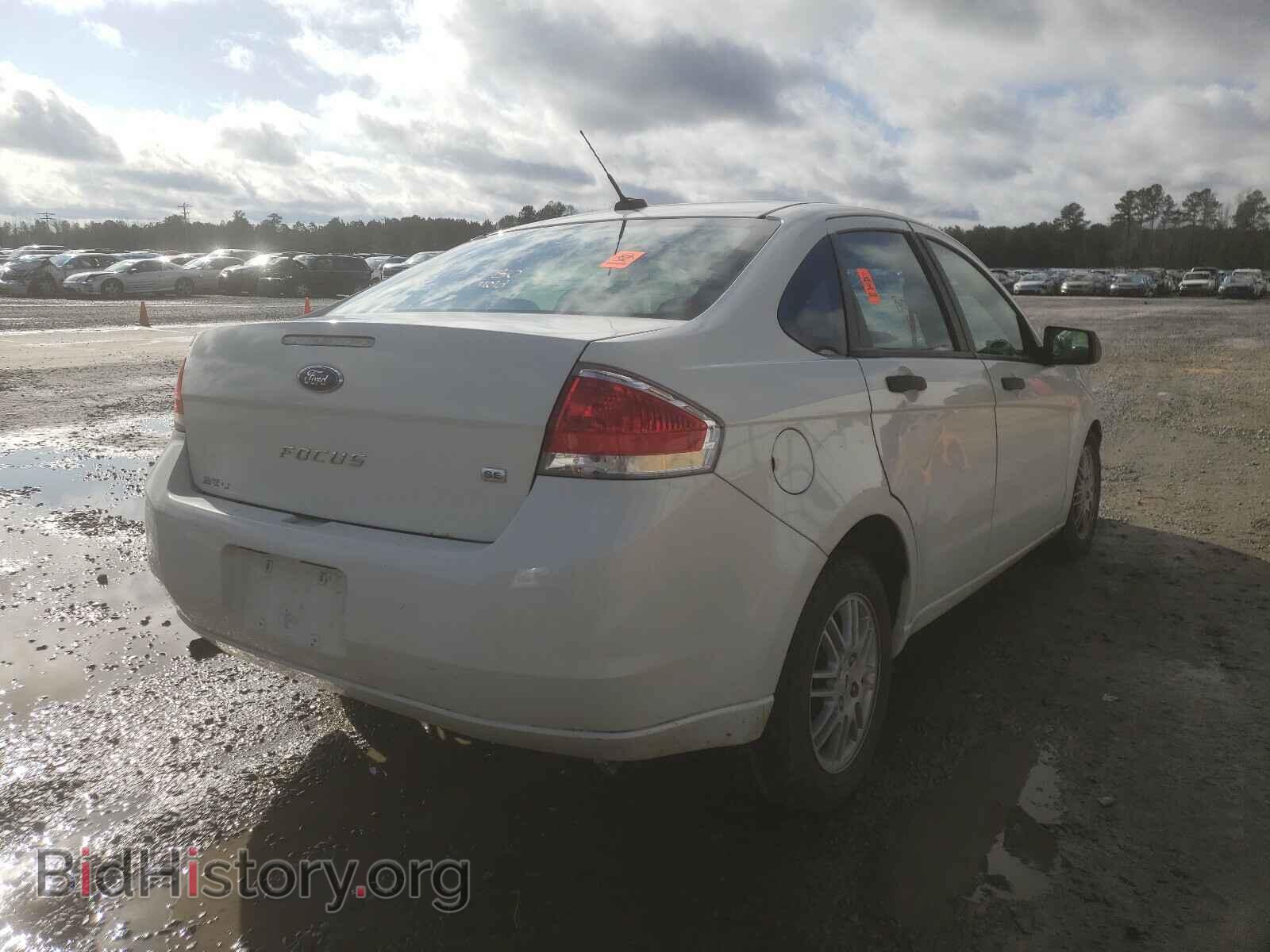 2011 FORD FOCUS - VIN: 1FAHP3FN2BW168697 - Фото 4