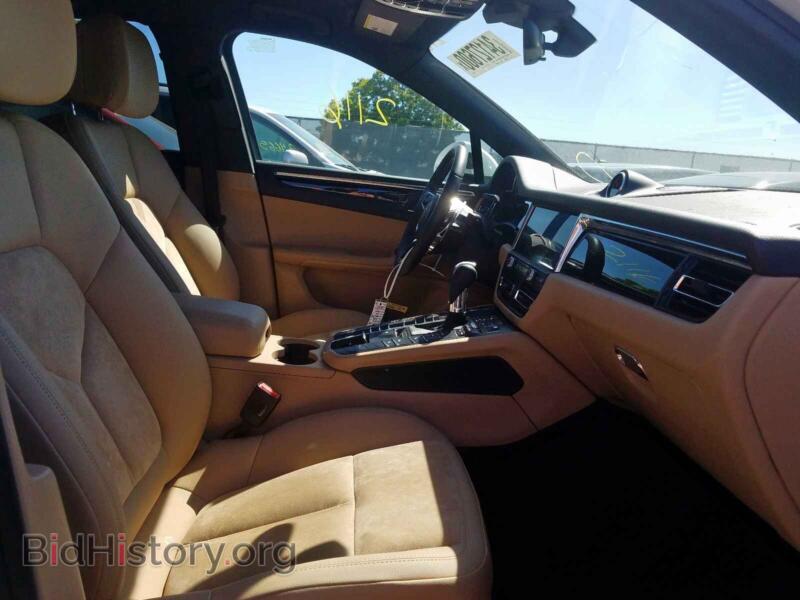 2020 Porsche MACAN (VIN WP1AA2A54LLB02037) — photo 5 of 10