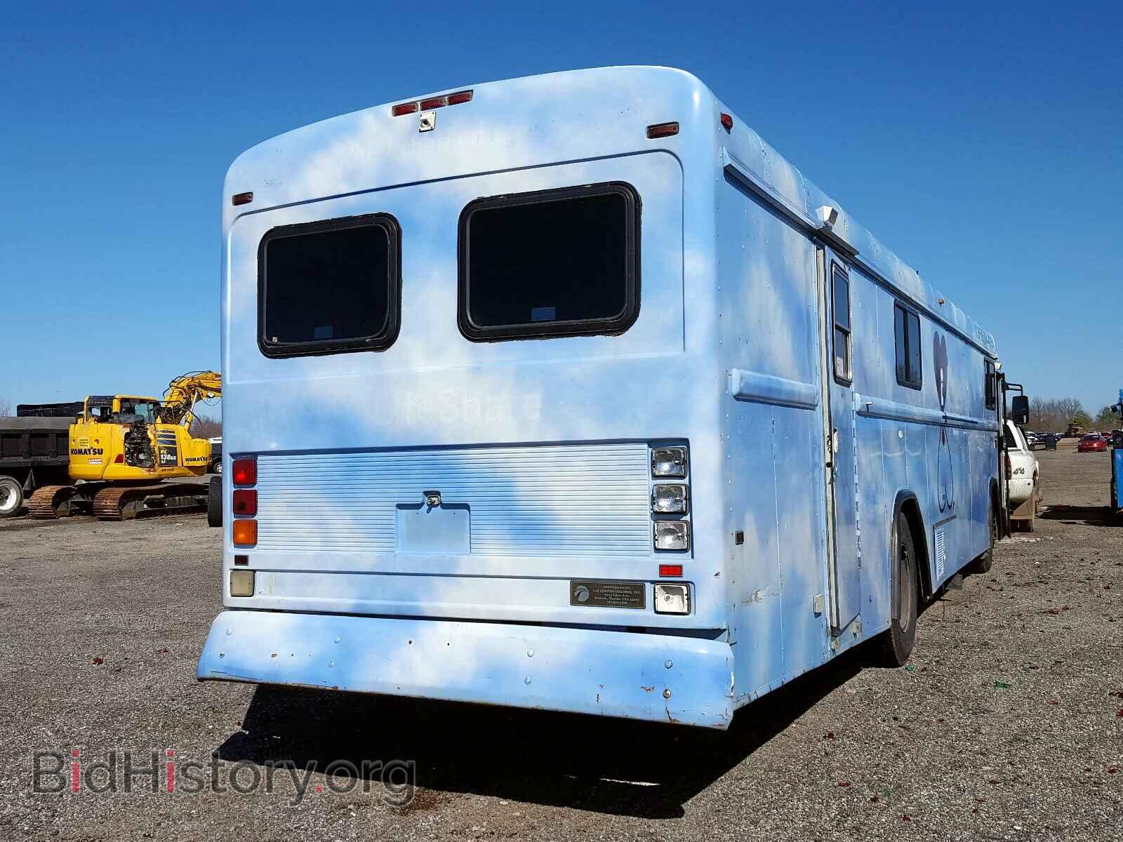 2002 BLUE BIRD ALL MODELS - VIN: 1BDJNCP722F201230 - Photo 4