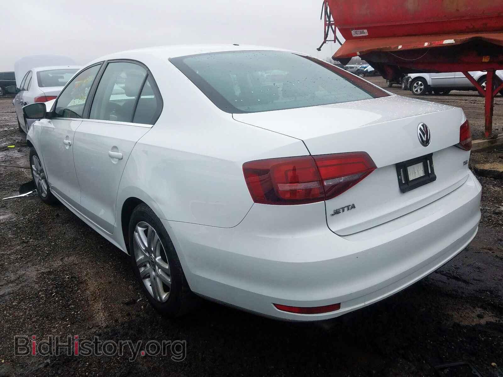 2017 VOLKSWAGEN JETTA - VIN: 3VW2B7AJ1HM370334 - Фото 3