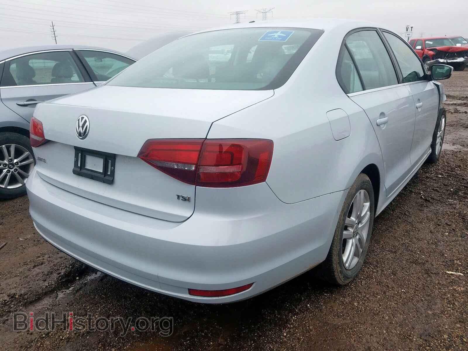 2017 VOLKSWAGEN JETTA - VIN: 3VW2B7AJ1HM357910 - Фото 4