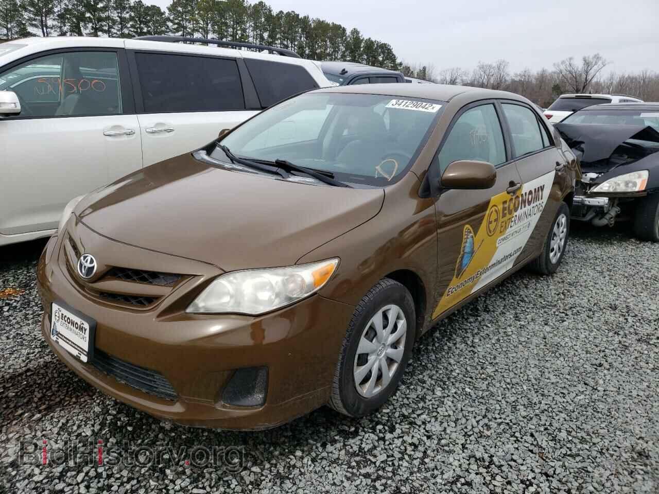 2011 TOYOTA COROLLA - VIN: 2T1BU4EE4BC698825 - Фото 2