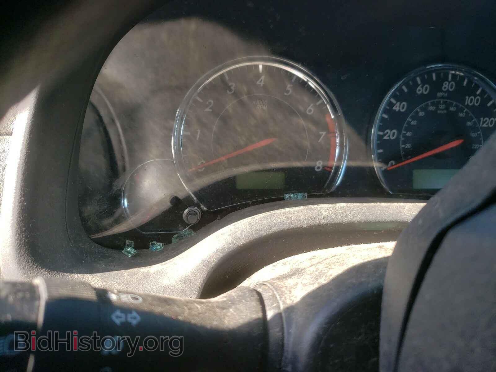 2011 TOYOTA COROLLA - VIN: 2T1BU4EEXBC611073 - Фото 8