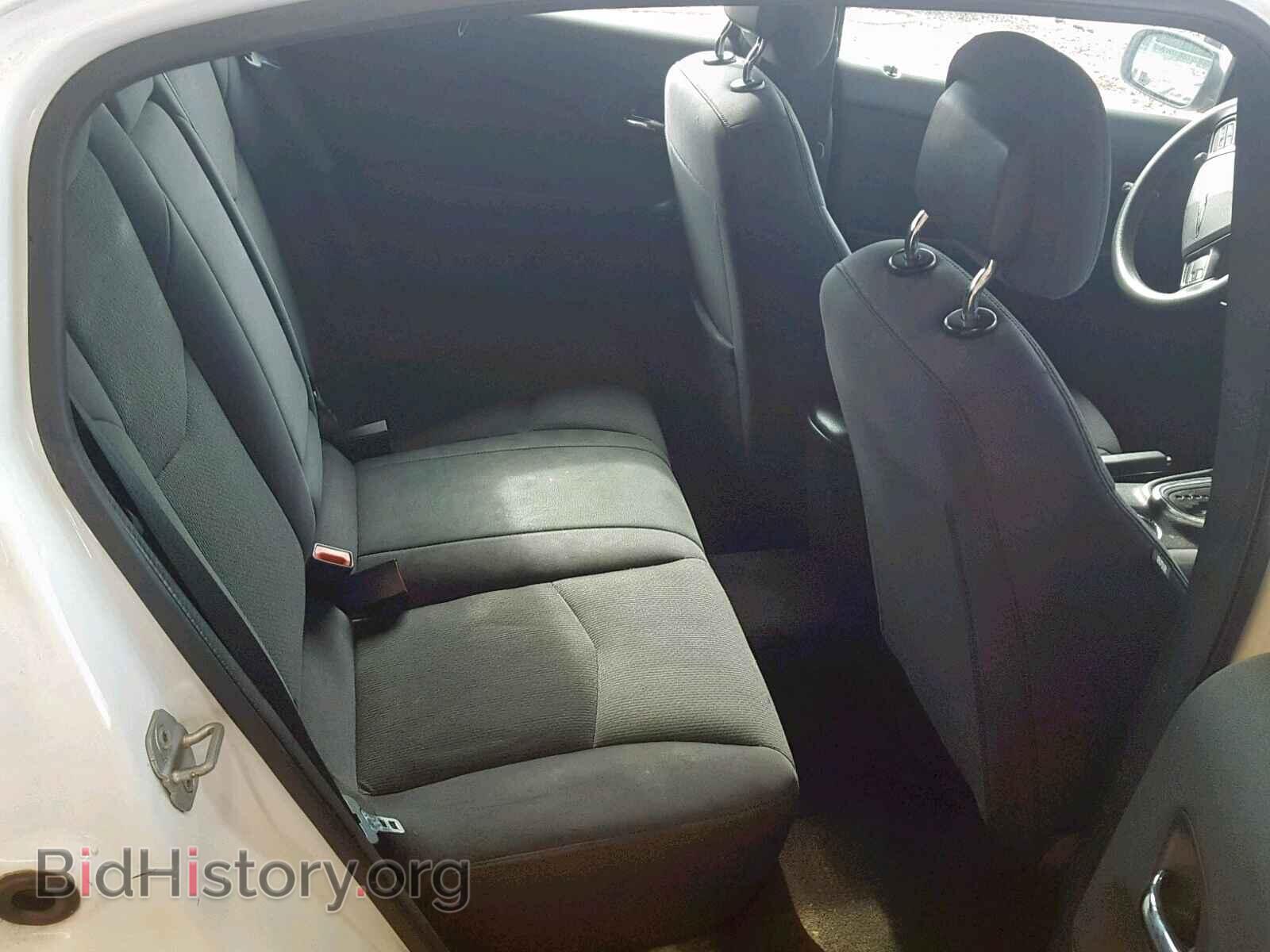 2012 CHRYSLER 200 - VIN: 1C3CCBAB2CN208571 - Фото 6