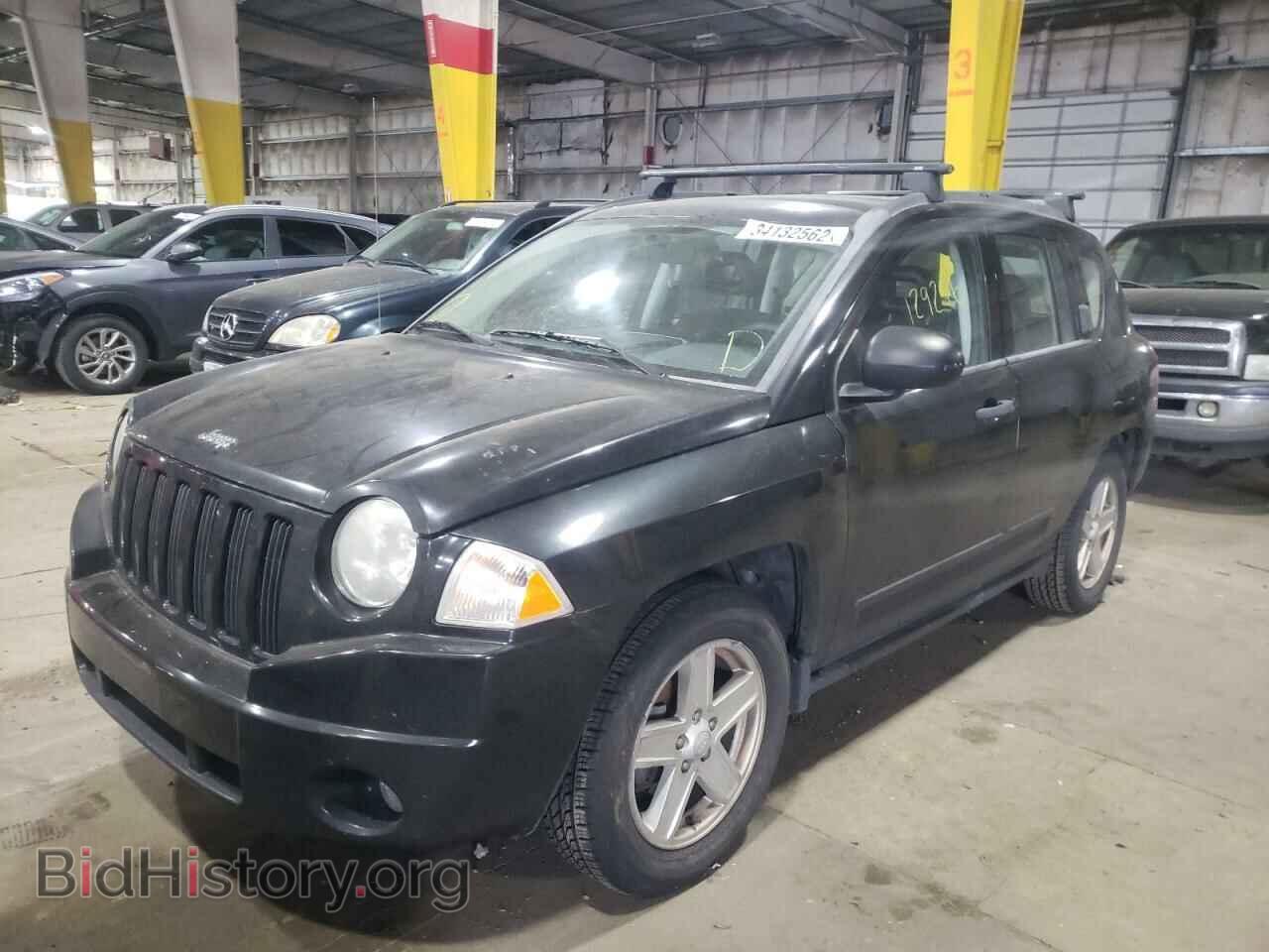 2008 JEEP COMPASS - VIN: 1J8FF47W68D590101 - Фото 2