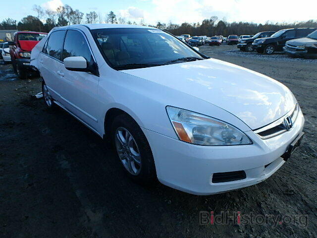 Photo 1HGCM56726A116033 - HONDA ACCORD 2006