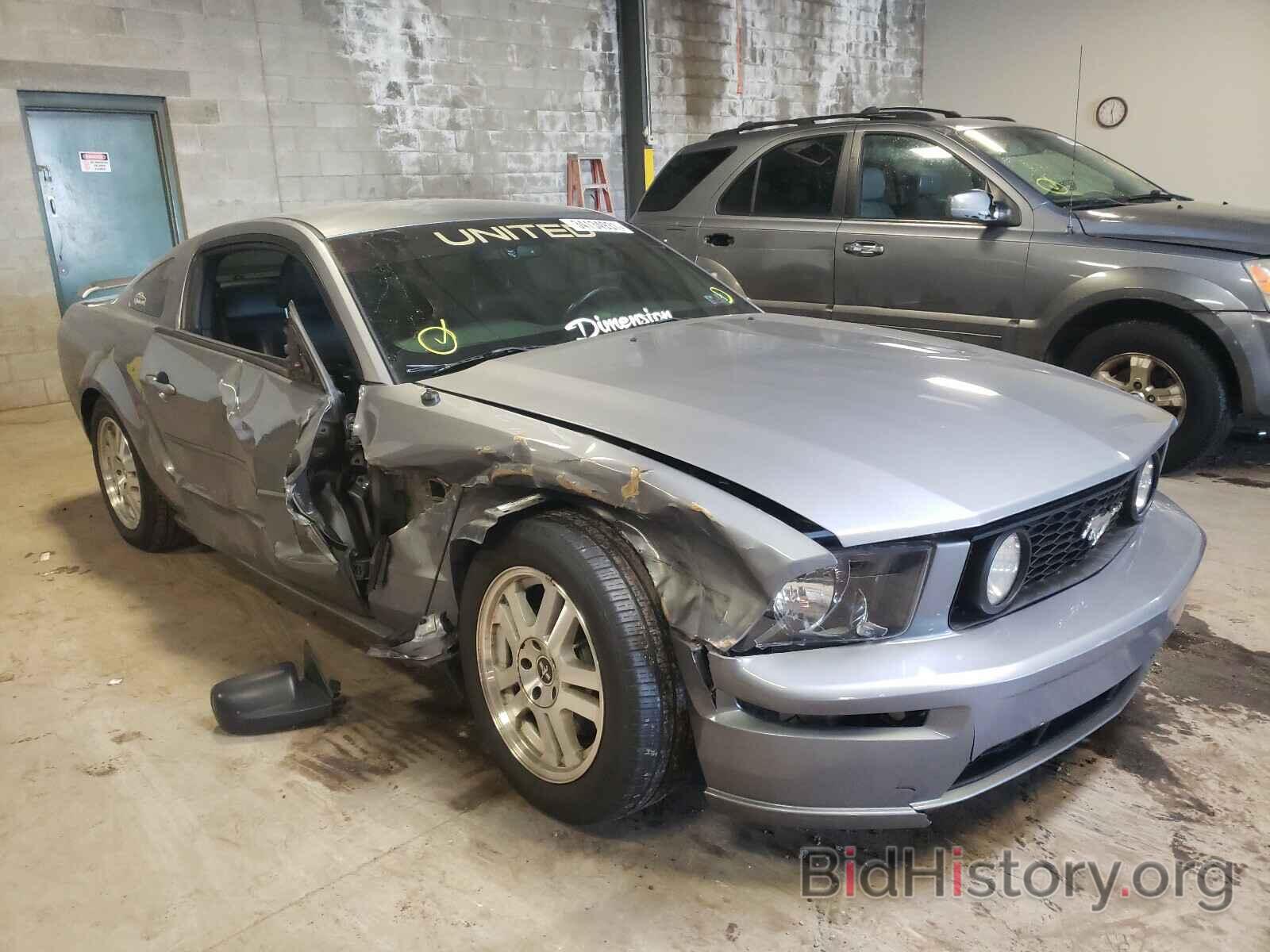 Photo 1ZVFT82H875343569 - FORD MUSTANG 2007