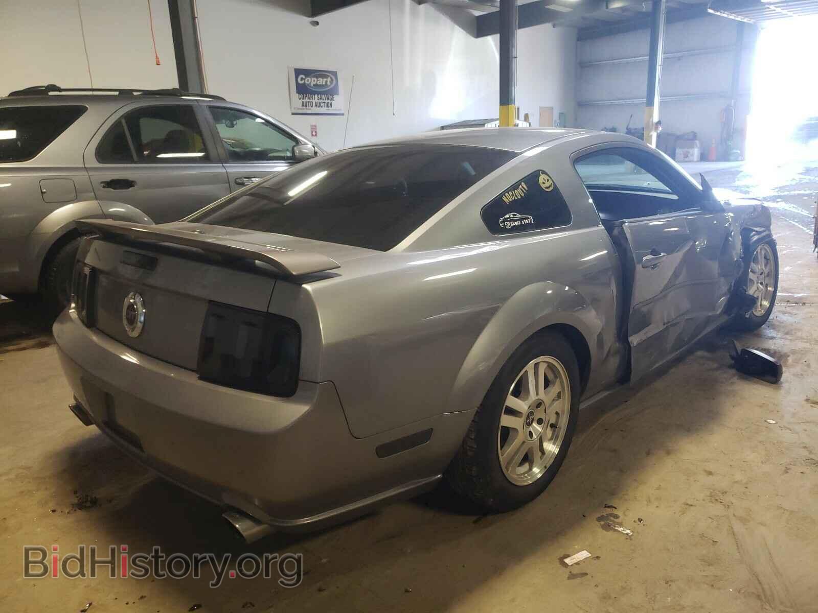 2007 FORD MUSTANG - VIN: 1ZVFT82H875343569 - Фото 4