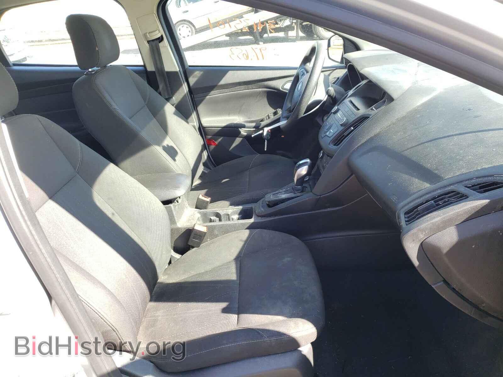 2016 FORD FOCUS - VIN: 1FADP3F28GL331883 - Photo 5