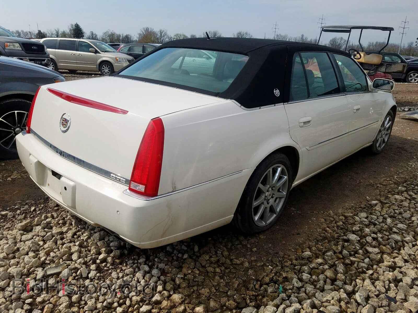 2007 CADILLAC DTS - VIN: 1G6KD579X7U174971 - Фото 4