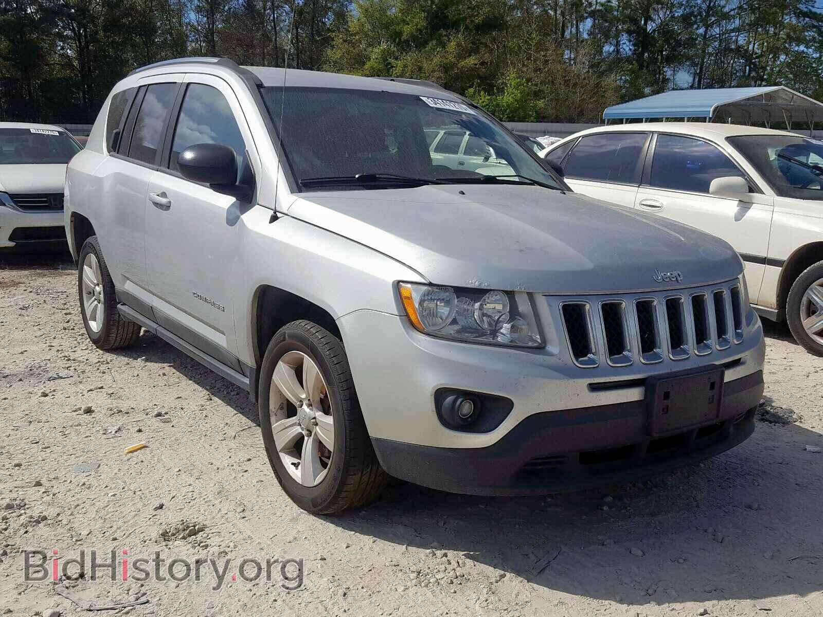Фотография 1J4NF1FB8BD180465 - JEEP COMPASS 2011
