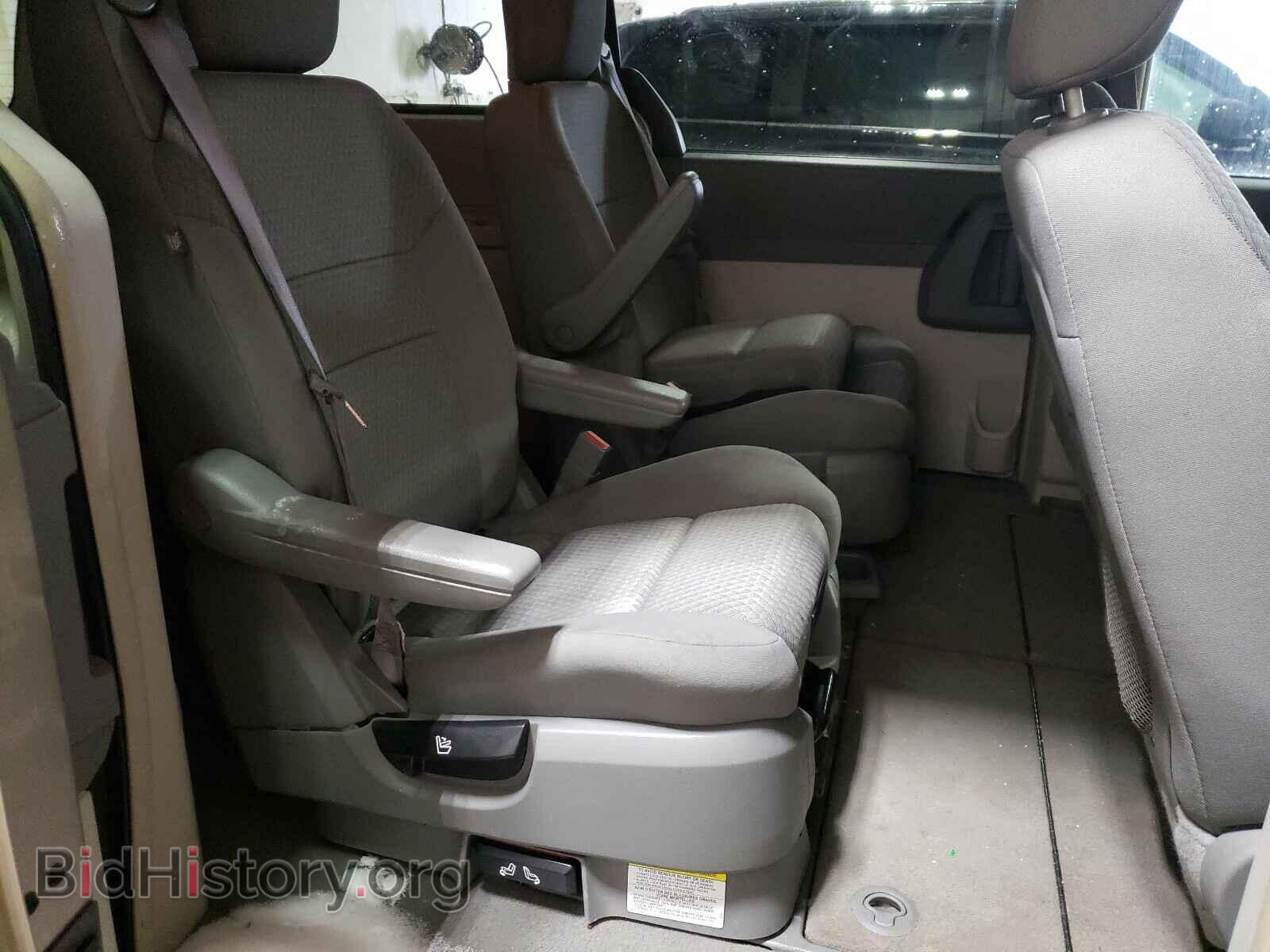 2009 CHRYSLER MINIVAN - VIN: 2A8HR44E29R606711 - Фото 6