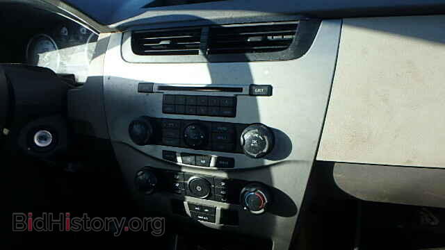 2009 FORD FOCUS - VIN: 1FAHP35N99W156087 - Фото 9