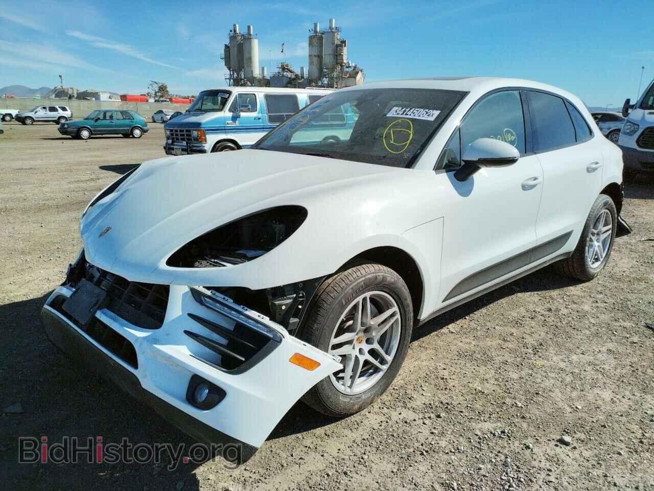 2017 PORSCHE MACAN - VIN: WP1AA2A51HLB82338 - Photo 2